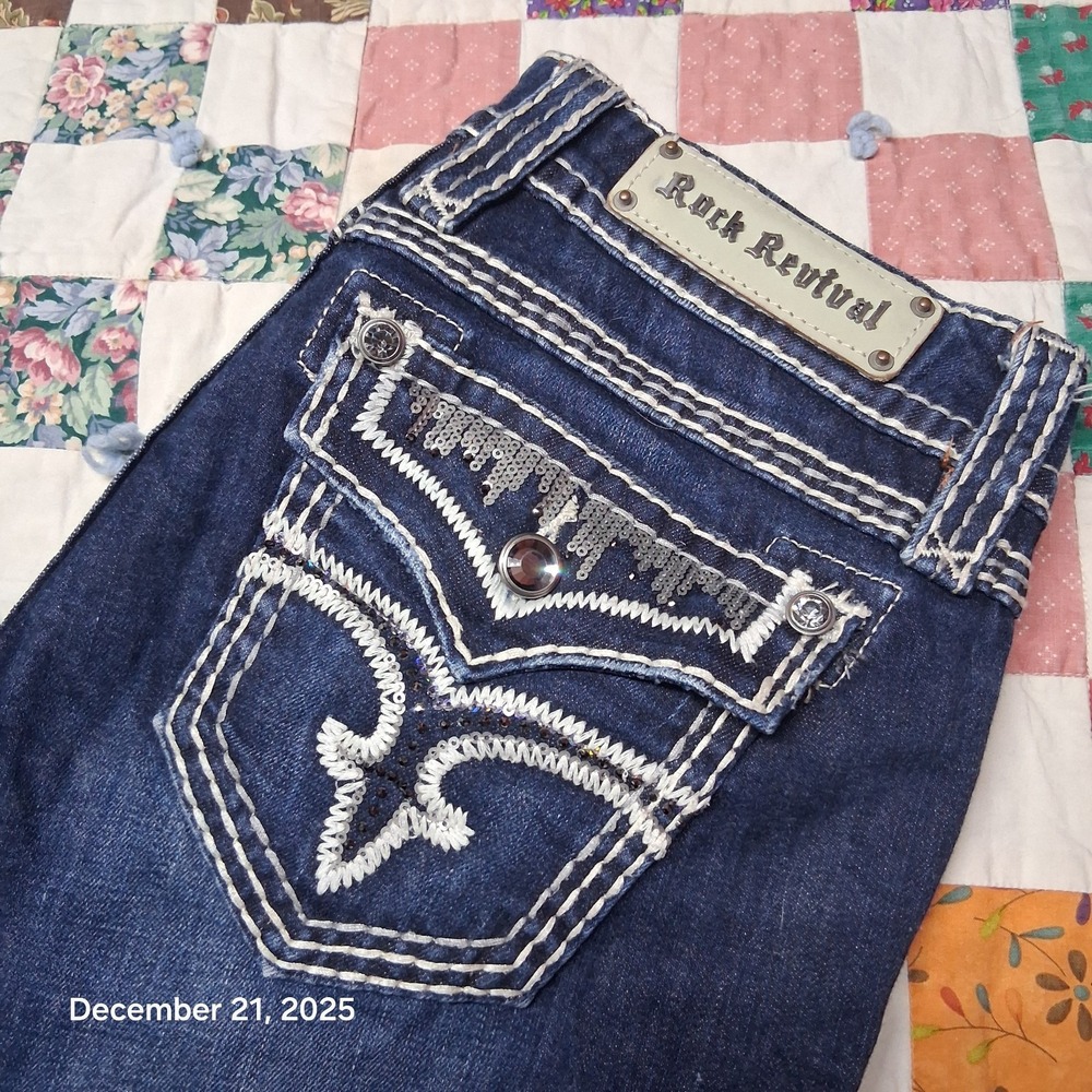 Rock Revival Molly Boot Cut Blue Jeans Size 29 Blue Sequin Embroidered Pockets - Picture 2 of 15